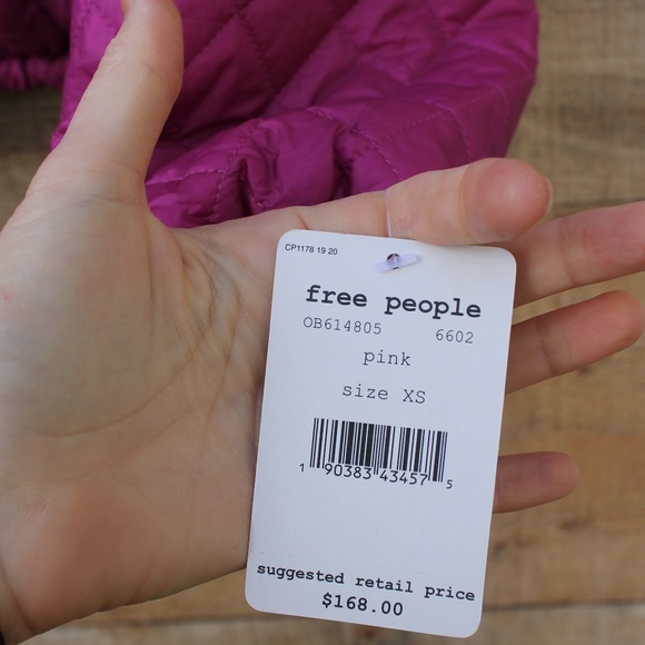 SOLD Free People Quilted Pink Bomber Jacket Zip - Picture 5 of 8